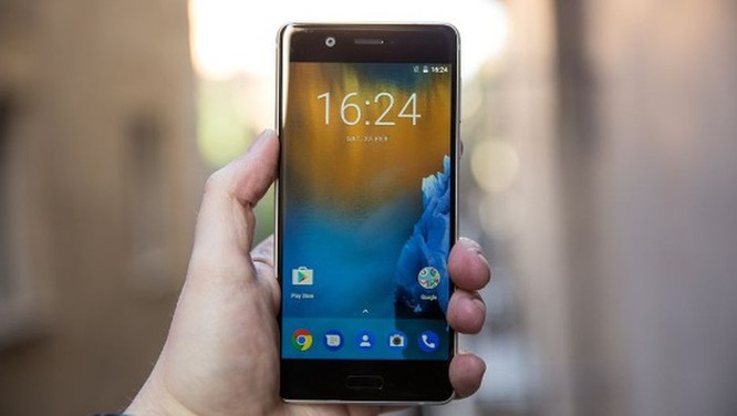 Smartphone hoài cổ: nên mua Nokia 5 hay Samsung Galaxy J4? ảnh 7