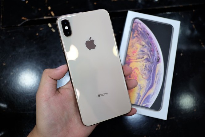 iPhone XS xách tay hạ giá chạm đáy vẫn ế ẩm ở VN ảnh 3