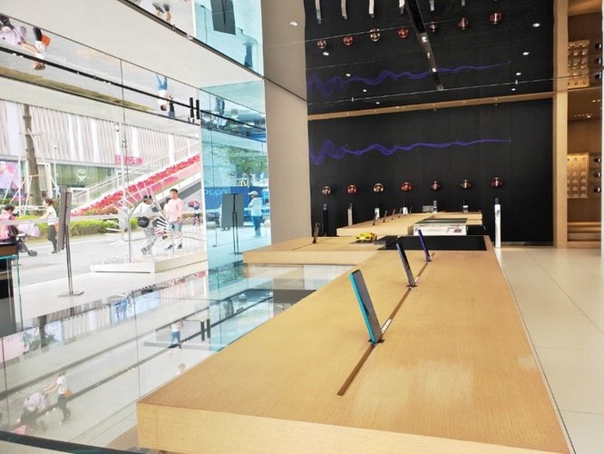 Bên trong cửa hàng cao cấp lớn nhất thế giới của Oppo tại Trung Quốc ảnh 5