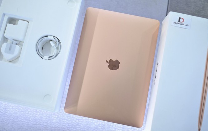 Chi tiết Macbook Air 2018 vừa về VN, giá từ 36 triệu ảnh 1
