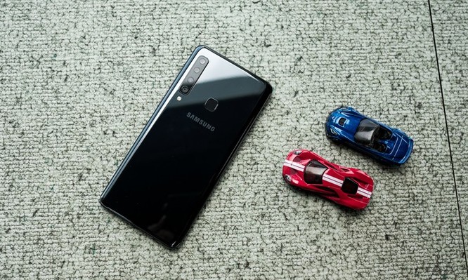 Chi tiết Galaxy A9 2018 4 camera sắp ra mắt ở VN ảnh 1