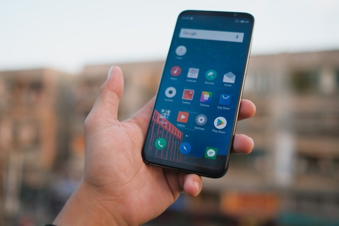 Chi tiết smartphone mỏng nhẹ nhất 2018 giá 11 triệu ở VN ảnh 8
