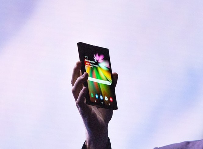 Smartphone màn hình gập sẽ thay đổi cuộc chơi 2019 ảnh 1