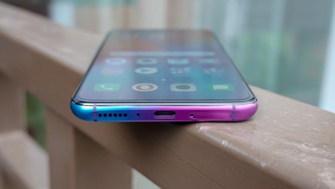 9 smartphone có màu đẹp nhất năm 2018 ảnh 6