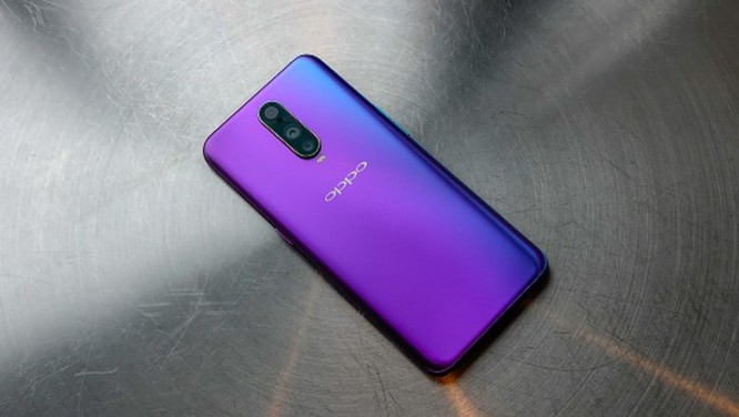 9 smartphone có màu đẹp nhất năm 2018 ảnh 5