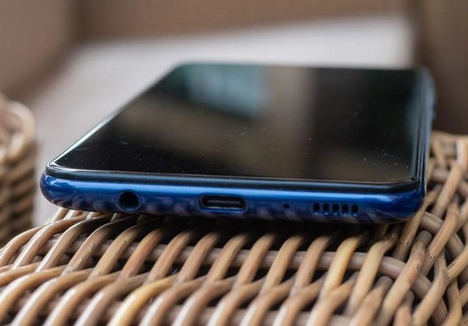 Đánh giá chi tiết Samsung Galaxy M20: được ít nhưng mất nhiều ảnh 1