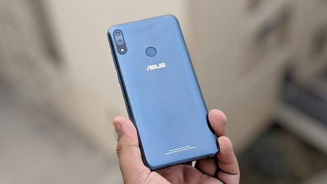 Loạt smartphone pin 'trâu', giá dưới 5 triệu đồng đang bán tại VN ảnh 2