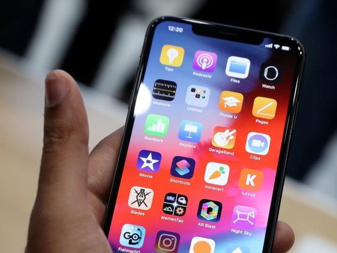Tuyệt chiêu của CEO Apple để không trở thành 'con nghiện iPhone' ảnh 1