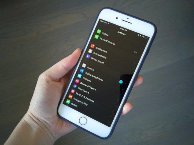 iOS 13 hé lộ những điều mới trên iPhone, iPad ảnh 1