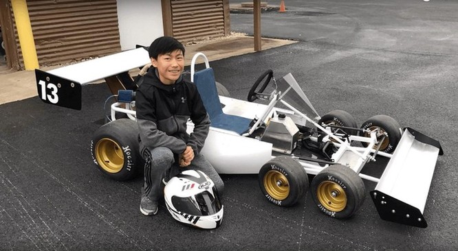 Cậu bé 13 tuổi này tự chế tạo xe đua 6 bánh lấy cảm hứng từ F1 ảnh 1