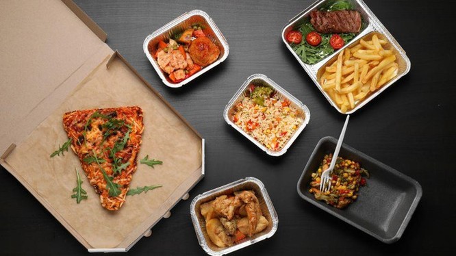 Google nhảy vào cuộc chiến Grab Food, Now ảnh 1