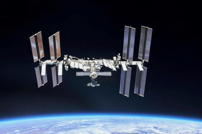 NASA xác nhận mở dịch vụ du lịch vũ trụ giá 35.000 USD/đêm ảnh 1
