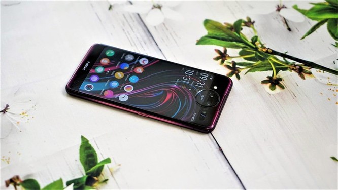 Những mẫu smartphone thú vị nhưng khó mua ở Việt Nam ảnh 6