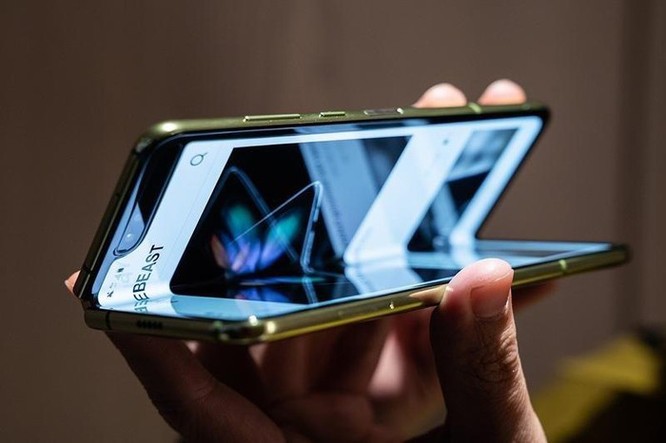 Samsung Galaxy Fold đã sẵn sàng tái xuất ảnh 1