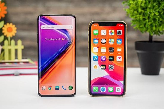 OnePlus 7 Pro và iPhone XR: Chọn smartphone nào? ảnh 4