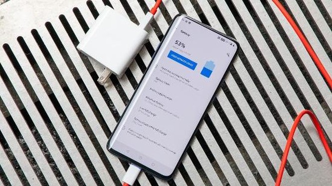 OnePlus 7 Pro và iPhone XR: Chọn smartphone nào? ảnh 19