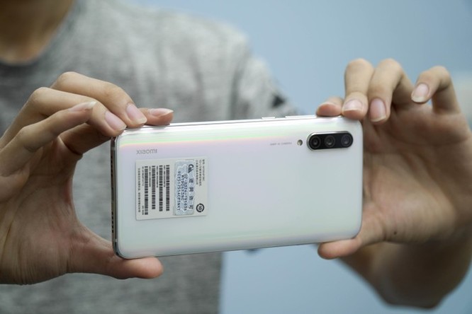 Xiaomi Mi CC9 về VN - camera selfie 32 MP, có Mimoji, giá 7 triệu đồng ảnh 5