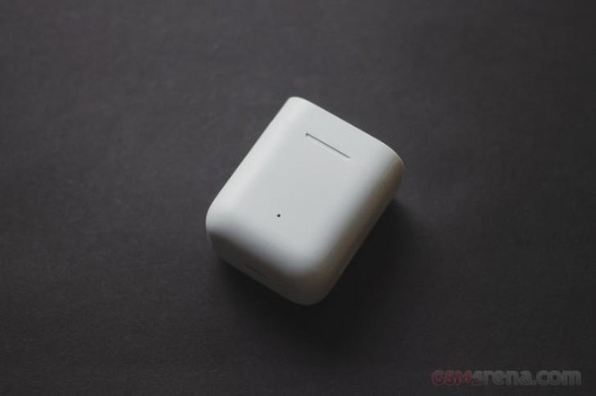 Tai nghe không dây Mi True của Xiaomi giá chỉ bằng một nửa AirPods - có đáng mua hay không? ảnh 1