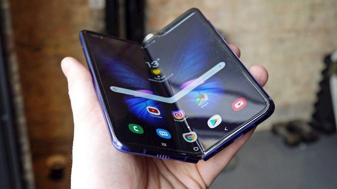 Samsung mở bán Galaxy Fold tại Hàn Quốc từ 6/9, giá 46 triệu đồng ảnh 2