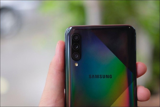 Mở hộp Samsung A50s: Nâng cấp về camera và nhiều màu sắc hơn so với A50 ảnh 9