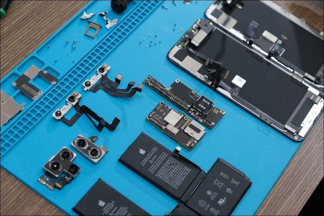 Tháo tung iPhone 11 Pro Max tại Việt Nam dù chưa mở bán ảnh 3