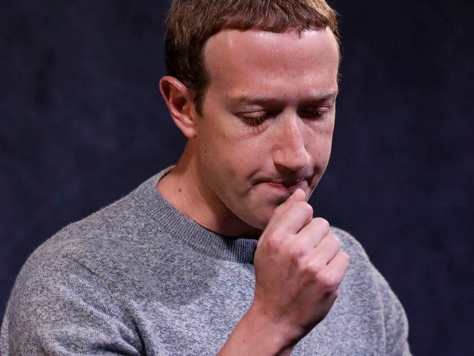 Tổng kết 10 năm 'lên voi xuống chó' của Mark Zuckerberg ảnh 15