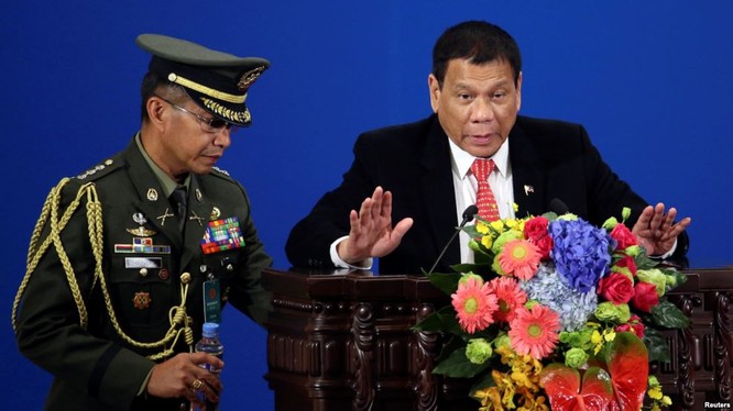 Ông Duterte tuyên bố muốn kết giao chặt chẽ với Nga và Trung Quốc