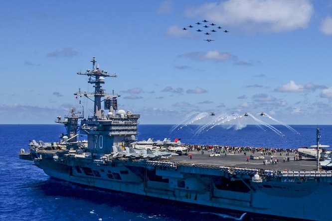 Cụm tác chiến tàu sân bay Carl Vinson của Mỹ đang tuần tra thực thi tự do hàng hải ở Biển Đông từ ngày 18/2/2017