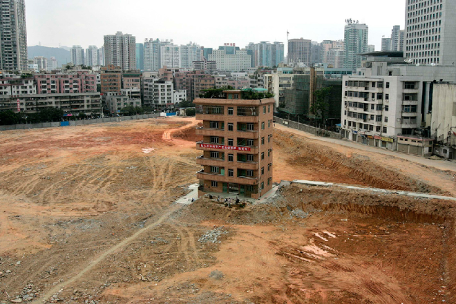 Những ngôi nhà 'cứng đầu' nhất tại Trung Quốc