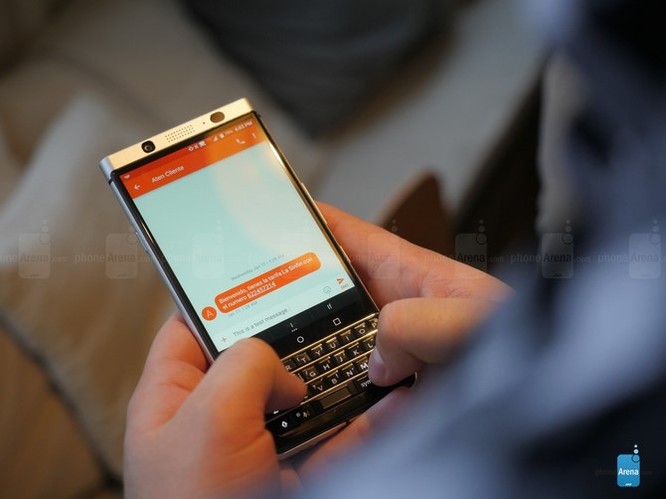 Trên tay nhanh BlackBerry KEYone: dành cho fan “cuồng” BlackBerry ảnh 3