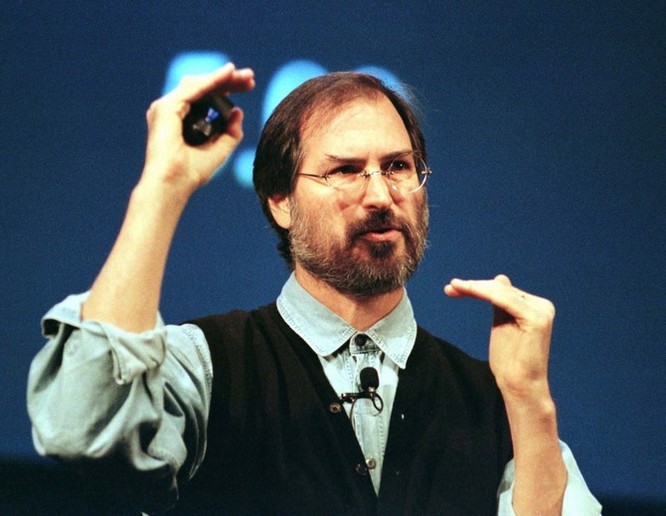 Loạt ảnh về mối quan hệ “bạn-thù” kỳ lạ của Steve Jobs và Bill Gates ảnh 17