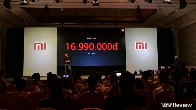 Xiaomi chính thức vào Việt Nam, bán cả Router WiFi ảnh 2