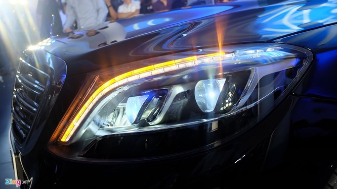 Ảnh chi tiết Mercedes-Maybach S400 giá 6,89 tỷ đồng tại VN ảnh 6