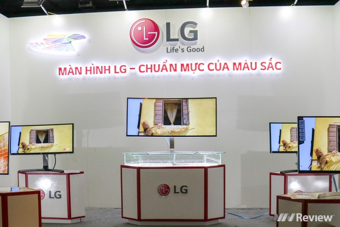 Cận cảnh dòng màn hình cho dân thiết kế, chuẩn màu sắc của LG tại Việt Nam ảnh 1