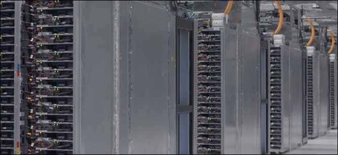 Tuổi thọ tối đa của ổ cứng SSD là bao lâu? ảnh 1