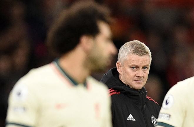 Cổ động viên Liverpool cảm ơn HLV Solskjaer ảnh 1