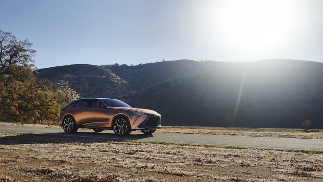 [NAIAS 2018] LF-1 Limitless Concept: Tầm nhìn của Lexus về SUV hạng sang ảnh 1