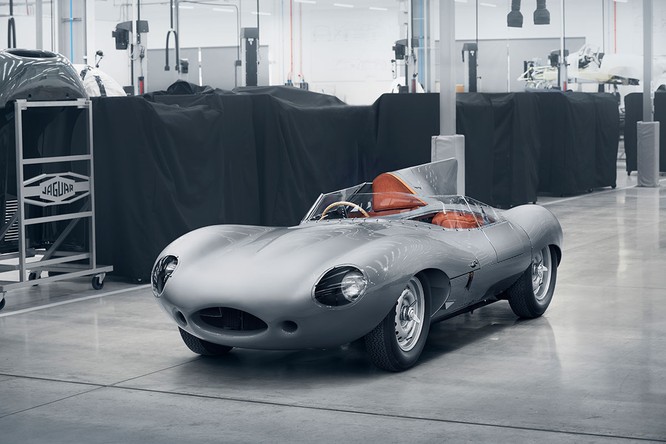 Jaguar hồi sinh mẫu xe đua huyền thoại D-Type ảnh 2
