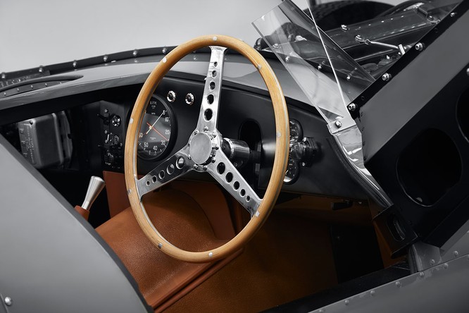 Jaguar hồi sinh mẫu xe đua huyền thoại D-Type ảnh 1
