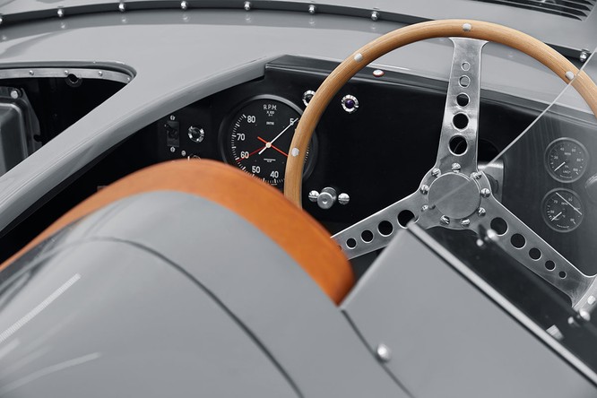Jaguar hồi sinh mẫu xe đua huyền thoại D-Type ảnh 7