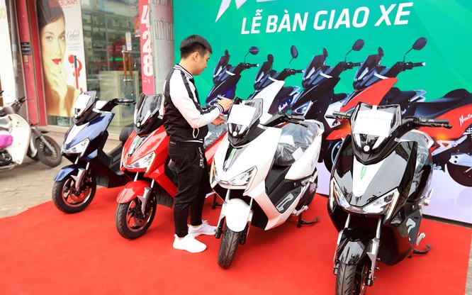 Pega muốn cùng VinFast đấu đầu với hai ông lớn xe máy Nhật Bản ảnh 1