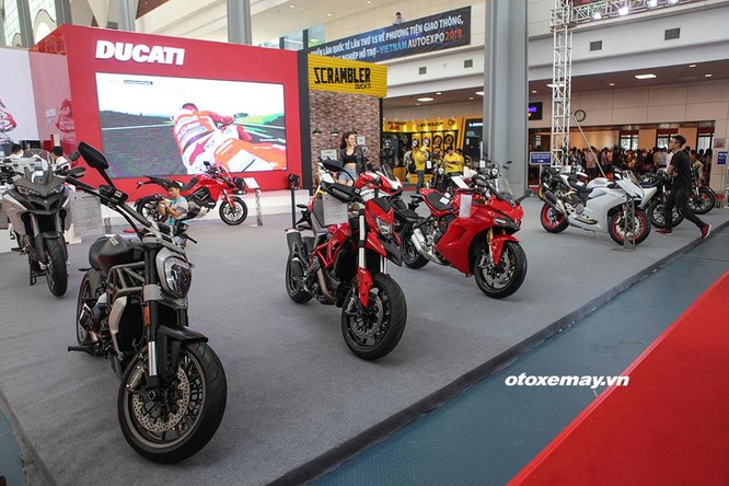 VinFast và Mitsubishi - “cứu cánh” cho triển lãm Việt Nam Auto Expo 2019 ảnh 2