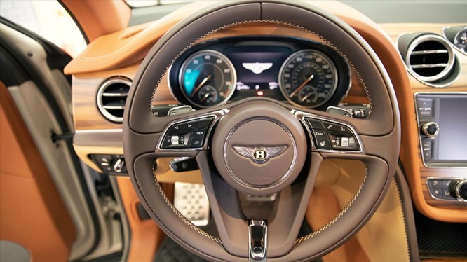 Bentley sản xuất xe hơi dành riêng cho người yêu thích phong cách cao bồi ảnh 2