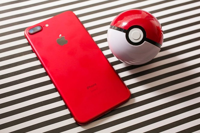 Chùm ảnh: Mở hộp và so sánh màu đỏ iPhone 7 ảnh 7