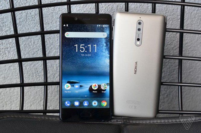 Nokia 8 chính thức ra mắt với viền dày, camera có tính năng “bothie” ảnh 1