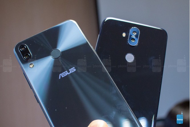 Asus ra mắt 3 smarphone, trong đó có 2 mẫu giống hệt iPhone X ảnh 4