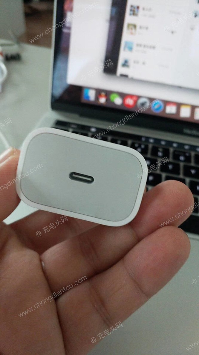 Lộ diện củ sạc iPhone 2018: sạc nhanh chuẩn type C? ảnh 2