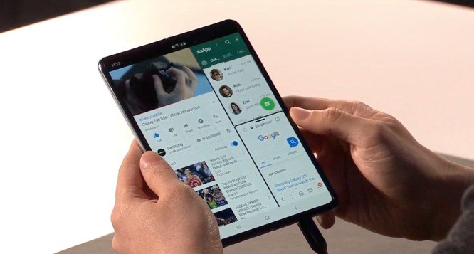So sánh điện thoại gập của Samsung và Huawei: Mèo nào cắn mỉu nào? ảnh 6