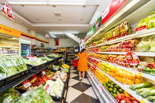 Các tiểu thương chợ truyền thống đã dùng mạng xã hội để “đấu” với siêu thị và chuỗi cửa hàng tiện lợi như thế nào? ảnh 1