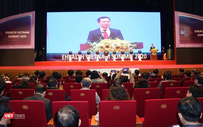 BT Nguyễn Mạnh Hùng: "Trong 8 lĩnh vực ưu tiên chuyển đổi số, Y tế được xếp ở vị trí đầu tiên" ảnh 1